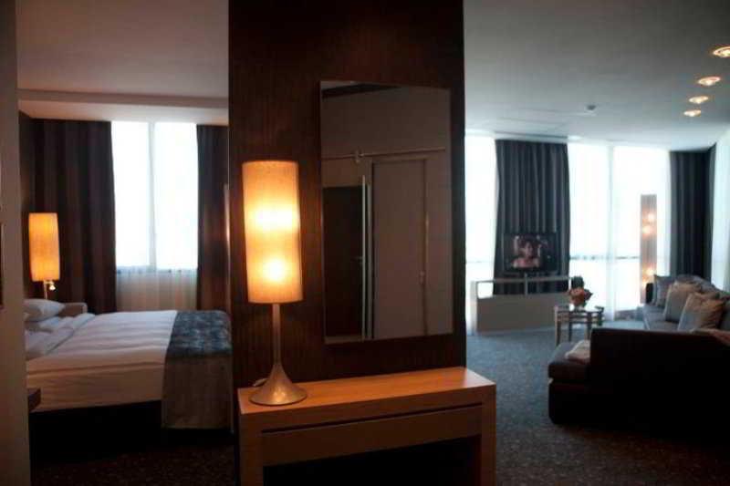 Chirag Plaza Hotel Baku Extérieur photo