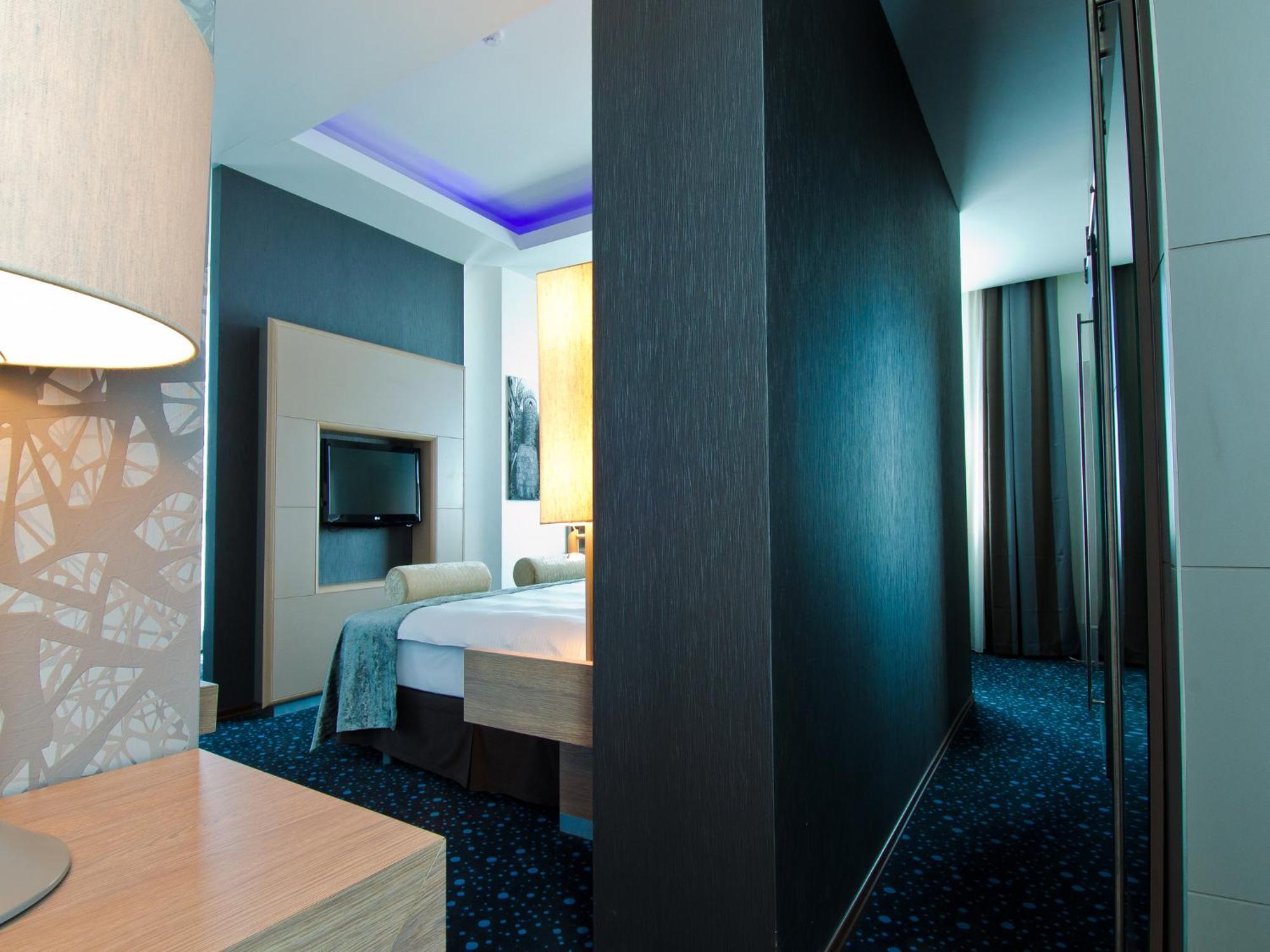 Chirag Plaza Hotel Baku Extérieur photo